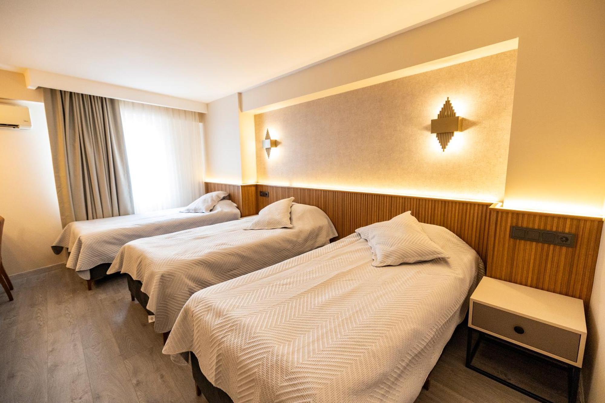 Aktas Hotel Mersin  Extérieur photo