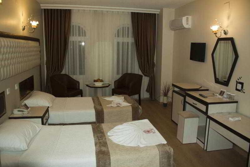 Aktas Hotel Mersin  Extérieur photo