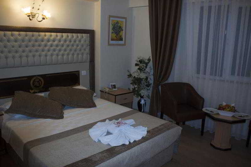 Aktas Hotel Mersin  Extérieur photo
